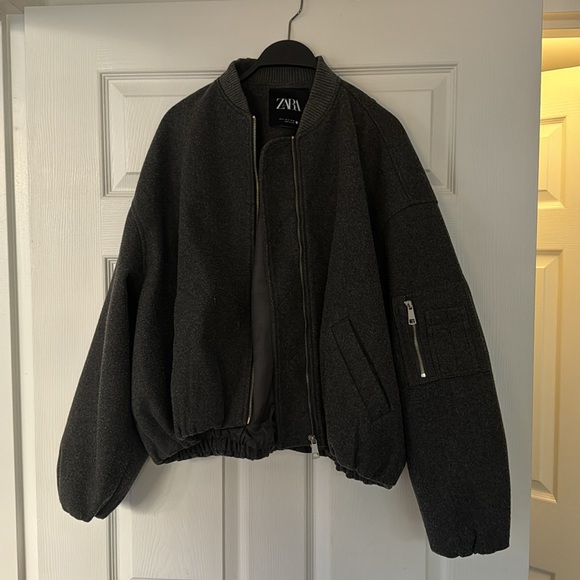 Gray bomber jacket - Picture 2 of 2